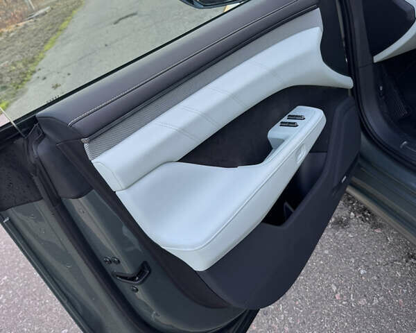 Зелений Zeekr 001, об'ємом двигуна 0 л та пробігом 11 тис. км за 49500 $, фото 32 на Automoto.ua