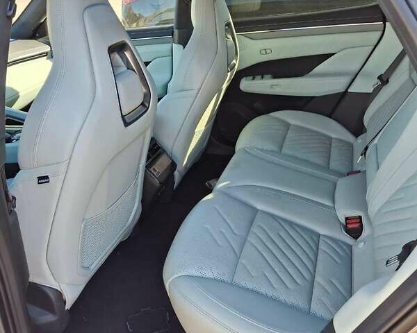 Зеленый Zeekr 001, объемом двигателя 0 л и пробегом 15 тыс. км за 45500 $, фото 3 на Automoto.ua