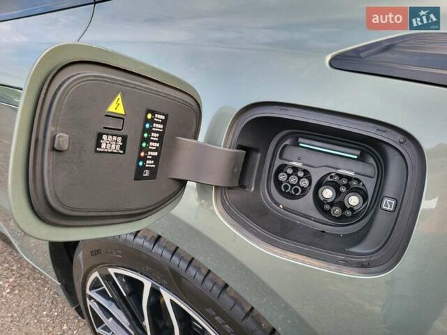 Зеленый Zeekr 001, объемом двигателя 0 л и пробегом 1 тыс. км за 44999 $, фото 34 на Automoto.ua