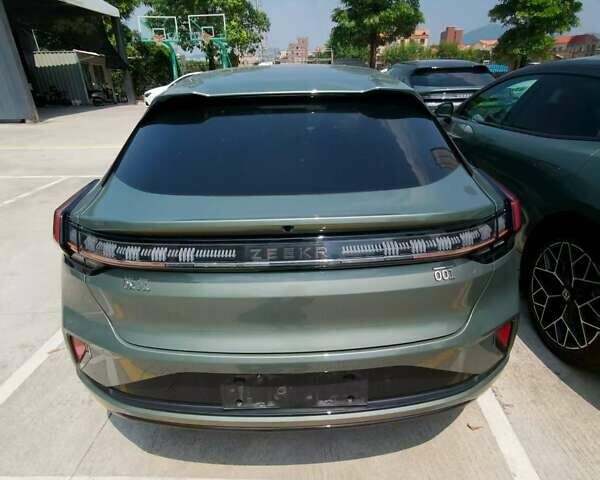 Зеленый Zeekr 001, объемом двигателя 0 л и пробегом 10 тыс. км за 41500 $, фото 4 на Automoto.ua