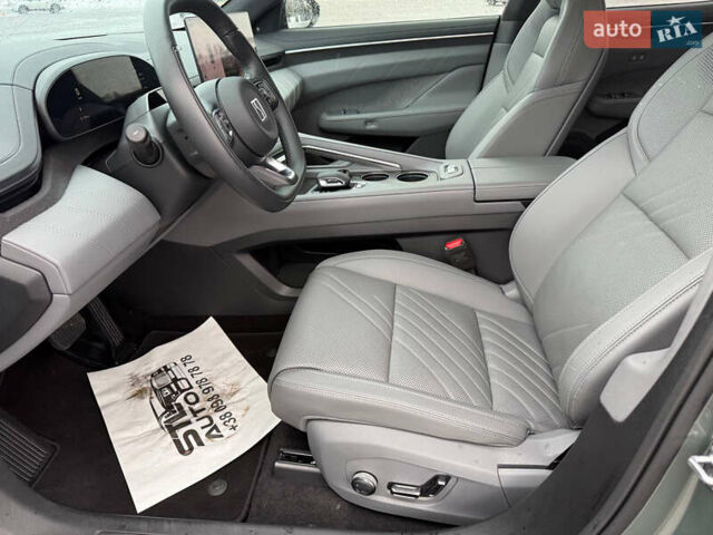 Зеленый Zeekr 001, объемом двигателя 0 л и пробегом 15 тыс. км за 40999 $, фото 15 на Automoto.ua