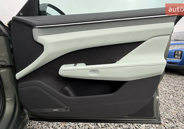 Зелений Zeekr 001, об'ємом двигуна 0 л та пробігом 8 тис. км за 40000 $, фото 32 на Automoto.ua