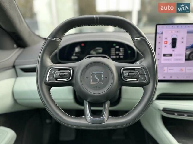 Зеленый Zeekr 001, объемом двигателя 0 л и пробегом 12 тыс. км за 46000 $, фото 20 на Automoto.ua