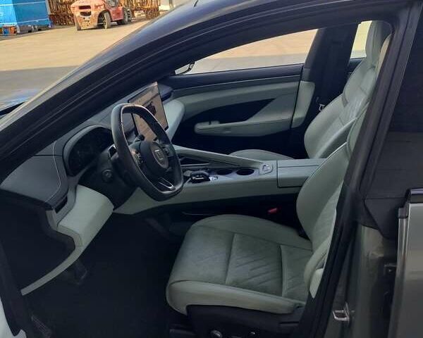 Зелений Zeekr 001, об'ємом двигуна 0 л та пробігом 11 тис. км за 36100 $, фото 7 на Automoto.ua