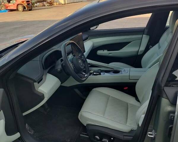 Зелений Zeekr 001, об'ємом двигуна 0 л та пробігом 11 тис. км за 35500 $, фото 7 на Automoto.ua