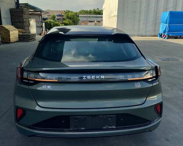 Зелений Zeekr 001, об'ємом двигуна 0 л та пробігом 11 тис. км за 36100 $, фото 5 на Automoto.ua