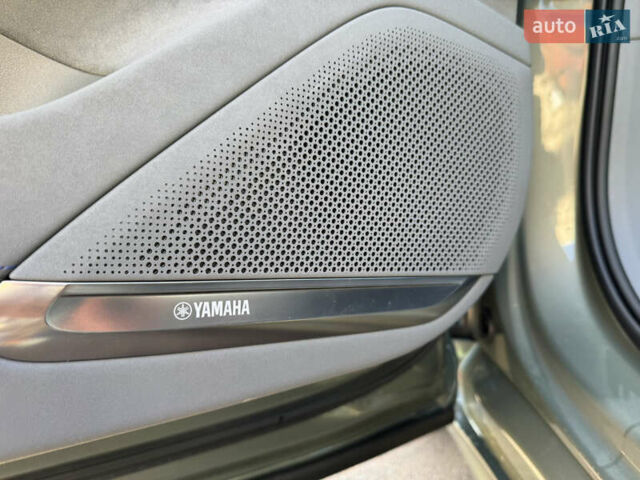 Zeekr 001 2025 у Києві на Automoto.ua Зелений Zeekr 001, об'ємом двигуна 0 л та пробігом 1 тис. км за 46900 $, фото 8 на Automoto.ua