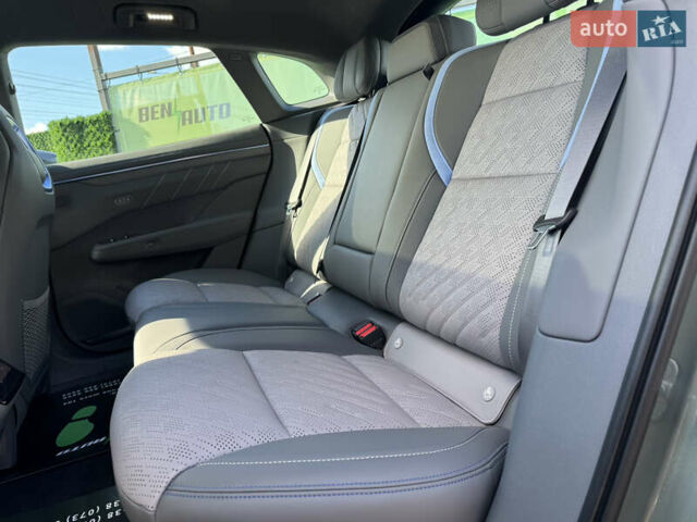 Zeekr 001 2025 у Києві на Automoto.ua Зелений Zeekr 001, об'ємом двигуна 0 л та пробігом 1 тис. км за 46900 $, фото 12 на Automoto.ua