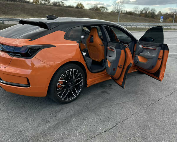 Оранжевый Zeekr 001, объемом двигателя 0 л и пробегом 23 тыс. км за 42000 $, фото 10 на Automoto.ua