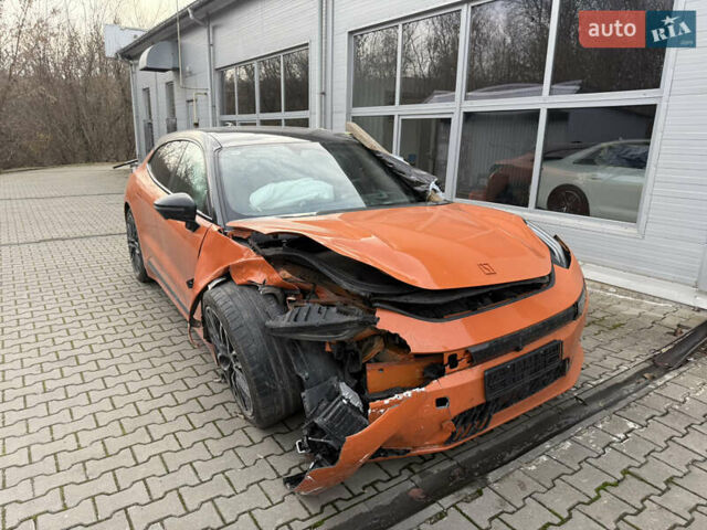 Оранжевый Zeekr 001, объемом двигателя 0 л и пробегом 47 тыс. км за 25000 $, фото 3 на Automoto.ua