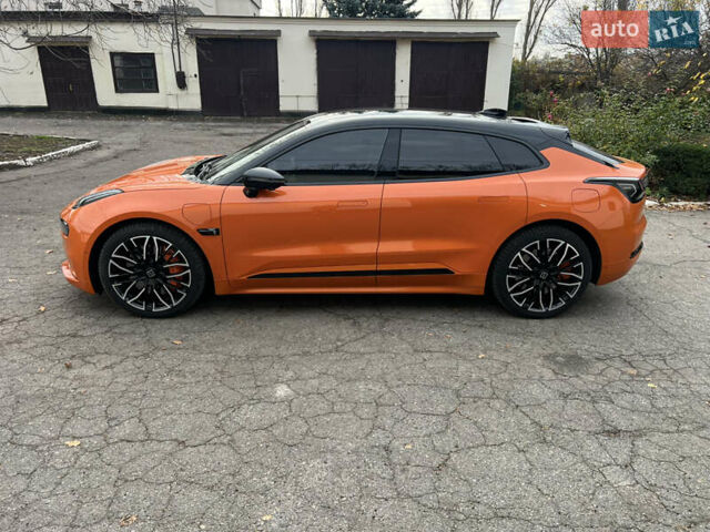 Оранжевый Zeekr 001, объемом двигателя 0 л и пробегом 26 тыс. км за 42500 $, фото 5 на Automoto.ua