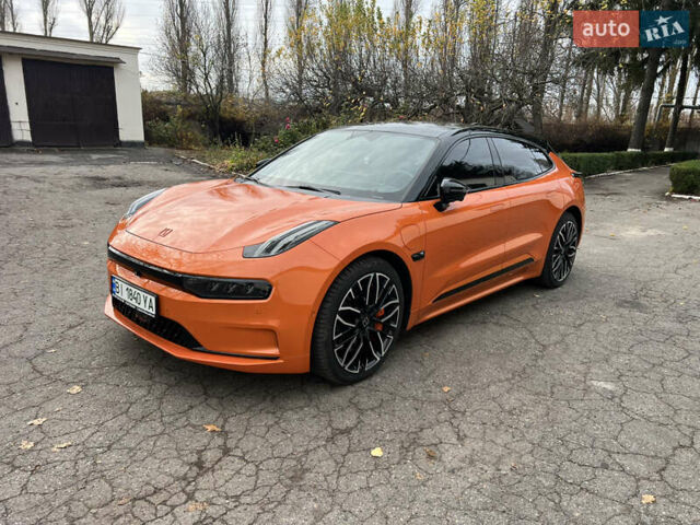 Оранжевый Zeekr 001, объемом двигателя 0 л и пробегом 26 тыс. км за 42500 $, фото 1 на Automoto.ua