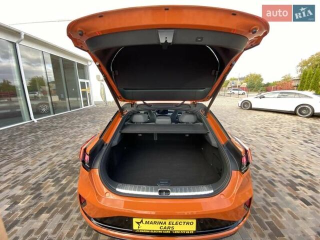 Оранжевый Zeekr 001, объемом двигателя 0 л и пробегом 8 тыс. км за 39999 $, фото 20 на Automoto.ua