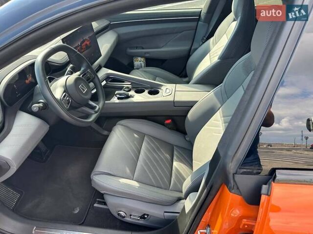 Оранжевый Zeekr 001, объемом двигателя 0 л и пробегом 13 тыс. км за 43900 $, фото 9 на Automoto.ua