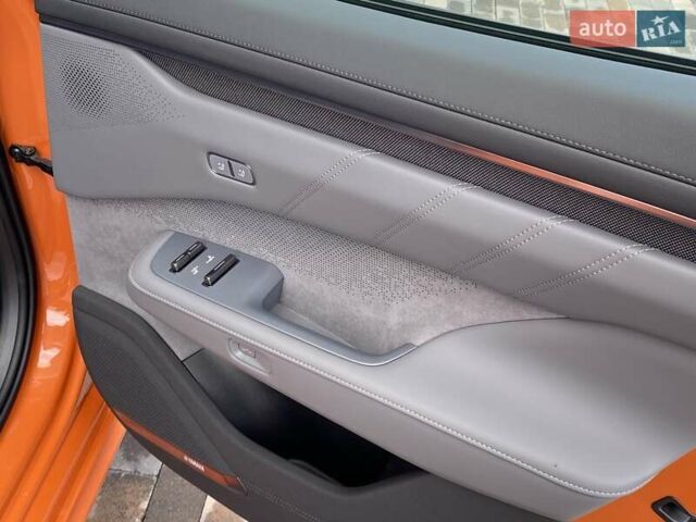 Оранжевый Zeekr 001, объемом двигателя 0 л и пробегом 8 тыс. км за 39999 $, фото 32 на Automoto.ua