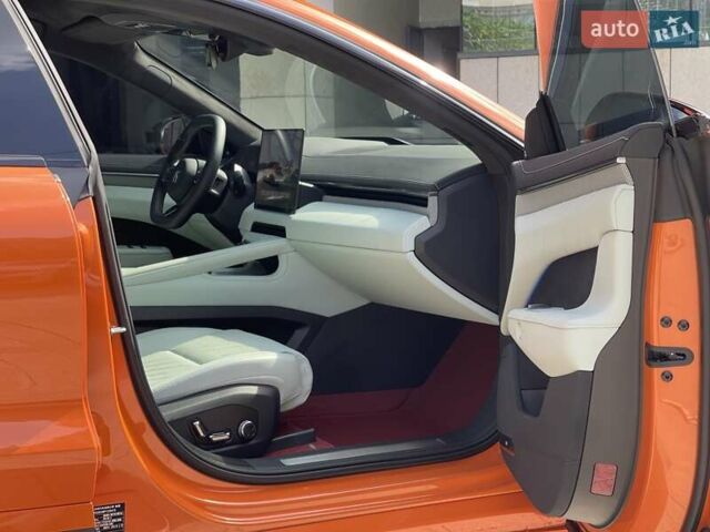 Zeekr 001 2024 у Одесі на Automoto.ua Помаранчевий Zeekr 001, об'ємом двигуна 0 л та пробігом 19 тис. км за 39900 $, фото 6 на Automoto.ua