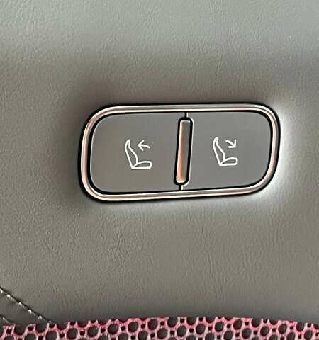 Помаранчевий Zeekr 001, об'ємом двигуна 0 л та пробігом 5 тис. км за 40000 $, фото 29 на Automoto.ua