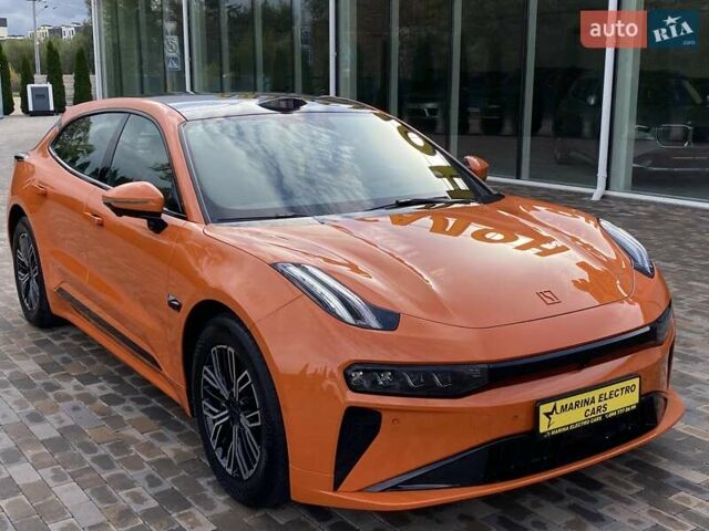 Оранжевый Zeekr 001, объемом двигателя 0 л и пробегом 8 тыс. км за 39999 $, фото 1 на Automoto.ua