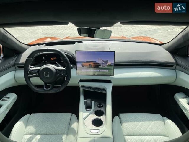 Zeekr 001 2024 у Одесі на Automoto.ua Помаранчевий Zeekr 001, об'ємом двигуна 0 л та пробігом 19 тис. км за 39900 $, фото 5 на Automoto.ua