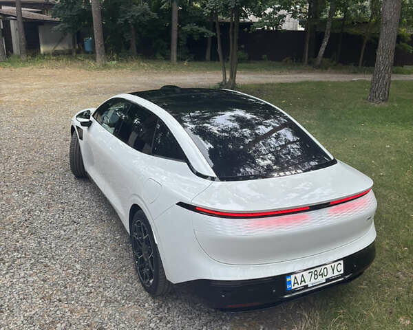 Белый Zeekr 007, объемом двигателя 0 л и пробегом 15 тыс. км за 36500 $, фото 5 на Automoto.ua