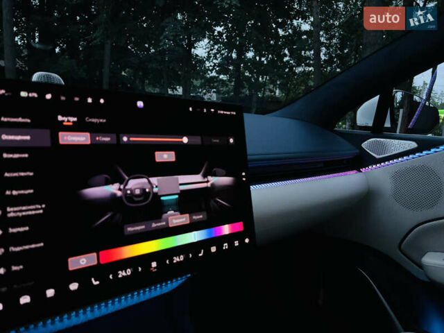 Белый Zeekr 007, объемом двигателя 0 л и пробегом 15 тыс. км за 36500 $, фото 33 на Automoto.ua
