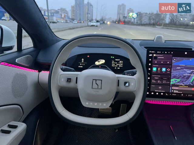 Білий Zeekr 007, об'ємом двигуна 0 л та пробігом 20 тис. км за 38500 $, фото 28 на Automoto.ua