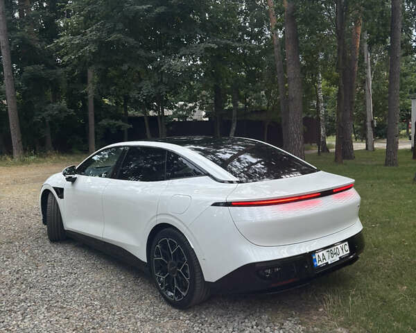 Белый Zeekr 007, объемом двигателя 0 л и пробегом 15 тыс. км за 36500 $, фото 6 на Automoto.ua