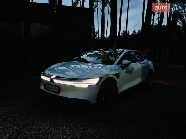 Белый Zeekr 007, объемом двигателя 0 л и пробегом 15 тыс. км за 36500 $, фото 44 на Automoto.ua