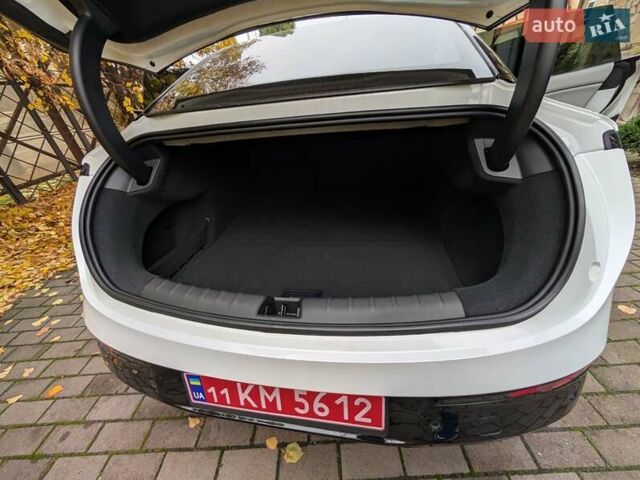 Белый Zeekr 007, объемом двигателя 0 л и пробегом 9 тыс. км за 31500 $, фото 14 на Automoto.ua