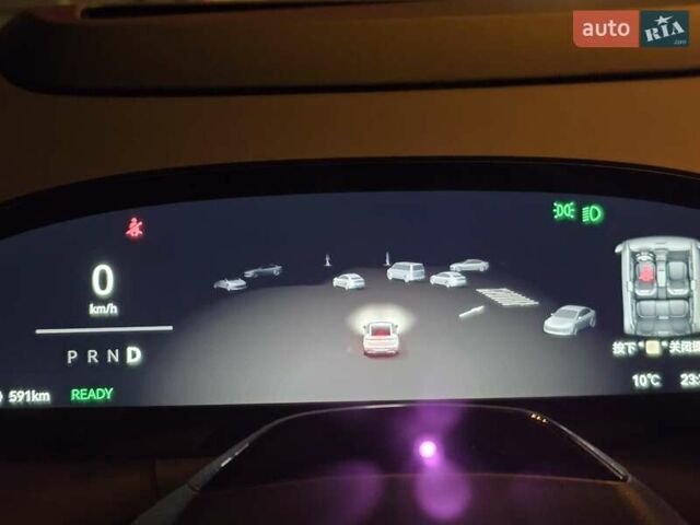 Белый Zeekr 007, объемом двигателя 0 л и пробегом 5 тыс. км за 33997 $, фото 23 на Automoto.ua