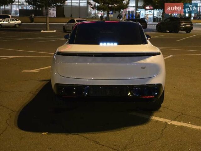 Белый Zeekr 007, объемом двигателя 0 л и пробегом 5 тыс. км за 33997 $, фото 20 на Automoto.ua