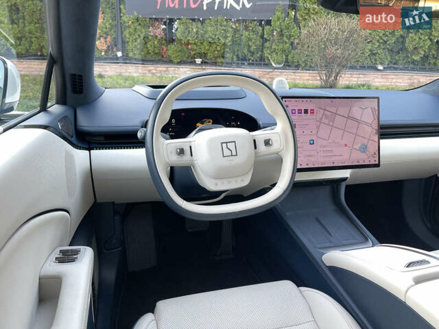 Белый Zeekr 007, объемом двигателя 0 л и пробегом 5 тыс. км за 38300 $, фото 14 на Automoto.ua