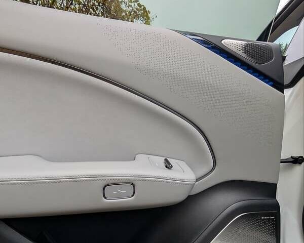 Белый Zeekr 007, объемом двигателя 0 л и пробегом 9 тыс. км за 31500 $, фото 18 на Automoto.ua