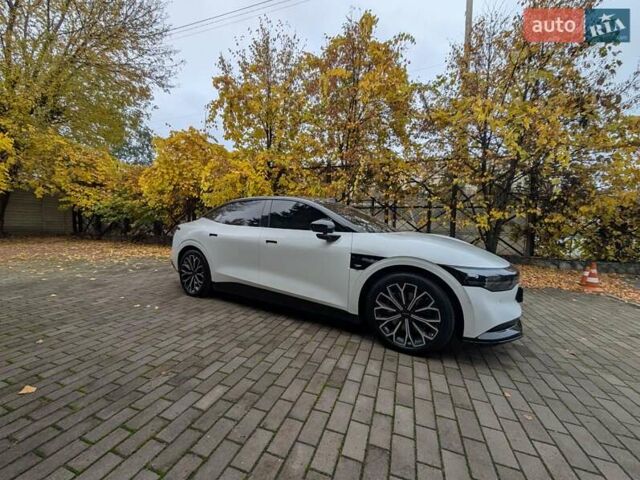 Белый Zeekr 007, объемом двигателя 0 л и пробегом 9 тыс. км за 31500 $, фото 10 на Automoto.ua