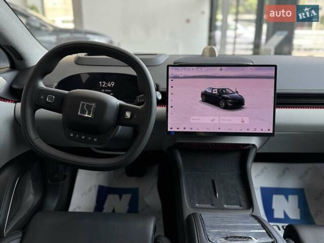Чорний Zeekr 007, об'ємом двигуна 0 л та пробігом 1 тис. км за 33900 $, фото 13 на Automoto.ua