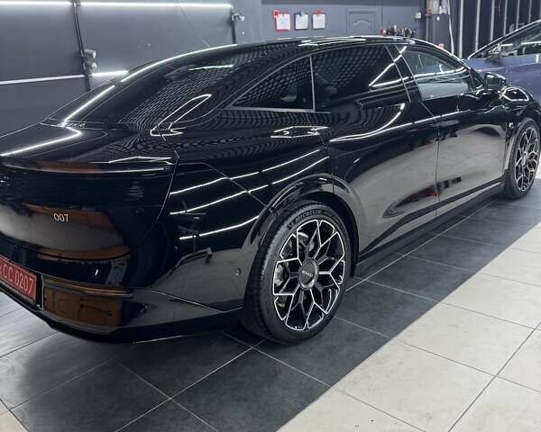 Черный Zeekr 007, объемом двигателя 0 л и пробегом 20 тыс. км за 36500 $, фото 11 на Automoto.ua
