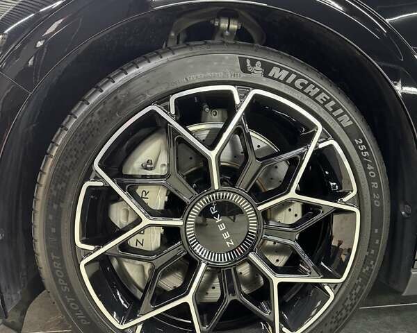 Черный Zeekr 007, объемом двигателя 0 л и пробегом 20 тыс. км за 36500 $, фото 20 на Automoto.ua