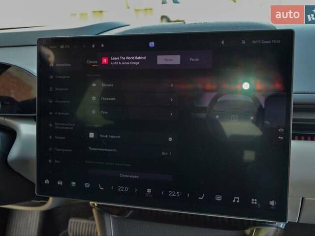 Чорний Zeekr 007, об'ємом двигуна 0 л та пробігом 7 тис. км за 34400 $, фото 14 на Automoto.ua