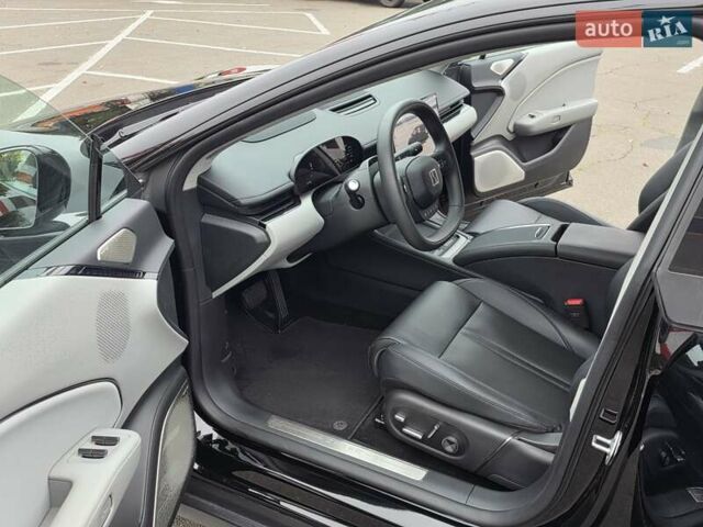 Черный Zeekr 007, объемом двигателя 0 л и пробегом 5 тыс. км за 33999 $, фото 21 на Automoto.ua