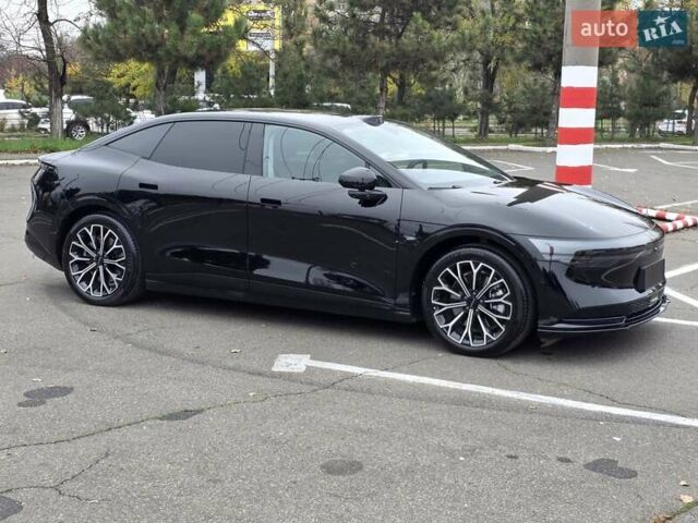 Черный Zeekr 007, объемом двигателя 0 л и пробегом 5 тыс. км за 33999 $, фото 9 на Automoto.ua
