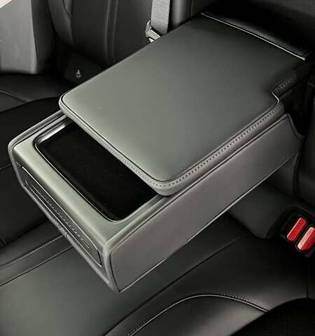 Черный Zeekr 007, объемом двигателя 0 л и пробегом 4 тыс. км за 34000 $, фото 34 на Automoto.ua