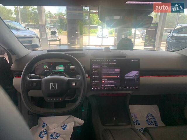 Черный Zeekr 007, объемом двигателя 0 л и пробегом 1 тыс. км за 34500 $, фото 8 на Automoto.ua