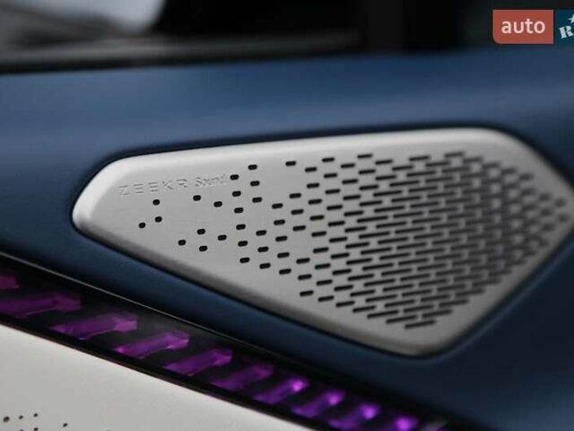 Черный Zeekr 007, объемом двигателя 0 л и пробегом 12 тыс. км за 33900 $, фото 26 на Automoto.ua