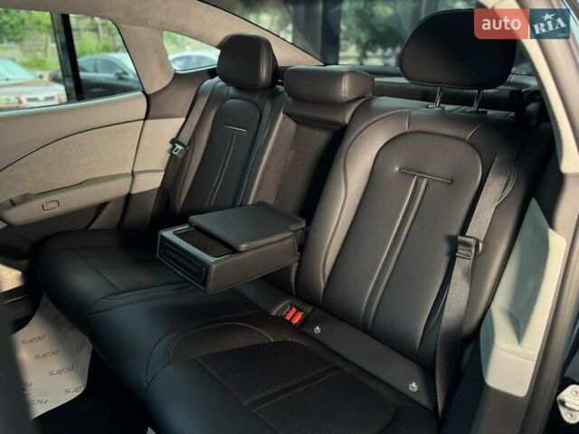 Чорний Zeekr 007, об'ємом двигуна 0 л та пробігом 1 тис. км за 33900 $, фото 17 на Automoto.ua