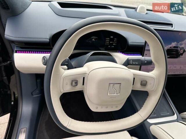 Черный Zeekr 007, объемом двигателя 0 л и пробегом 6 тыс. км за 33900 $, фото 73 на Automoto.ua