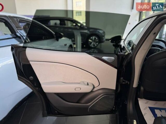 Чорний Zeekr 007, об'ємом двигуна 0 л та пробігом 1 тис. км за 33900 $, фото 20 на Automoto.ua