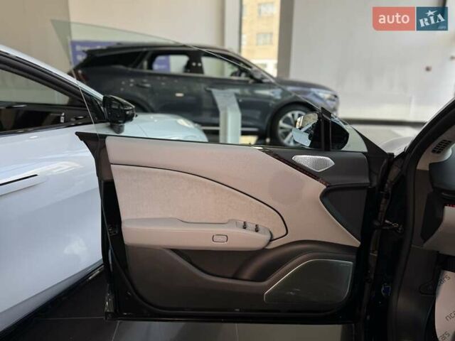 Чорний Zeekr 007, об'ємом двигуна 0 л та пробігом 1 тис. км за 33900 $, фото 22 на Automoto.ua