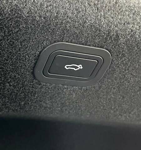 Черный Zeekr 007, объемом двигателя 0 л и пробегом 4 тыс. км за 34000 $, фото 38 на Automoto.ua