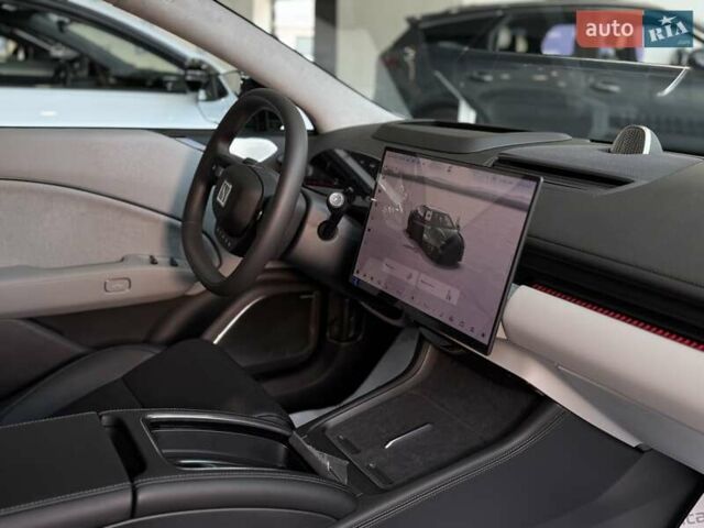 Чорний Zeekr 007, об'ємом двигуна 0 л та пробігом 1 тис. км за 33900 $, фото 14 на Automoto.ua