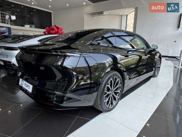 Чорний Zeekr 007, об'ємом двигуна 0 л та пробігом 1 тис. км за 33900 $, фото 3 на Automoto.ua